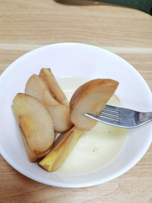 宝宝拉肚子吃蒸苹果能止泻吗？-图3