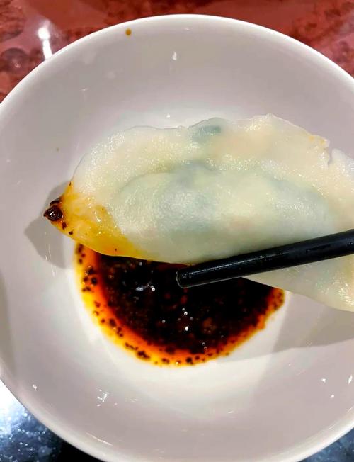 海鲜韭菜饺子为何吃了会吐?-图2 海鲜韭菜饺子为何吃了会吐?-图2