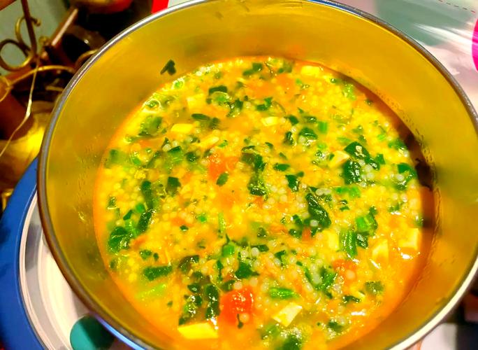 1岁宝宝肉末面条怎么做合适？-图1