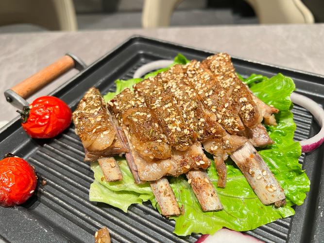 孜然烤羊排在家怎么做才好吃?-图3 孜然烤羊排在家怎么做才好吃?-图3
