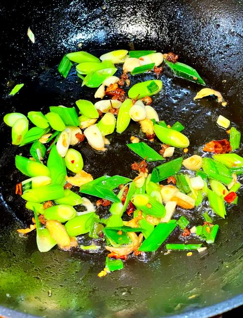 家常干烧鱼怎么做？做法大全在这里！-图1