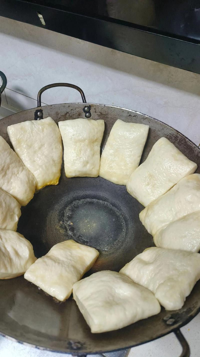火锅饼的做法大全家常-图1 火锅饼的做法大全家常-图1