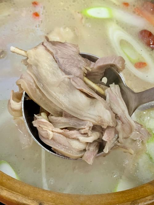 羊肉片汤家常做法有哪些?-图2 羊肉片汤家常做法有哪些?-图2