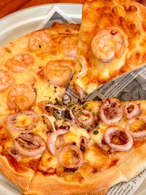 海鲜pizza到底有多好吃？-图2