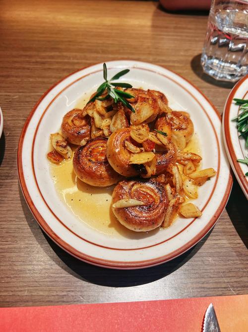 西班牙海鲜炒饭英文怎么说?-图3 西班牙海鲜炒饭英文怎么说?-图3