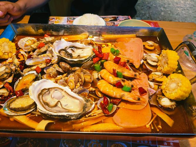 海鲜大咖100.9元,分量和品质如何?-图1 海鲜大咖100.9元,分量和品质如何?-图1