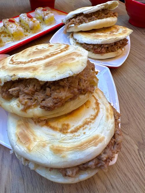 白吉馍卤肉的家常做法-图1 白吉馍卤肉的家常做法-图1