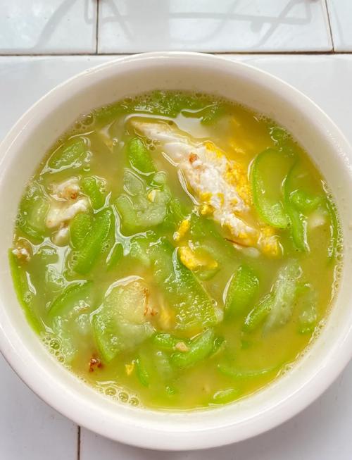 瓜丝蛋清汤的家常做法-图1 瓜丝蛋清汤的家常做法-图1