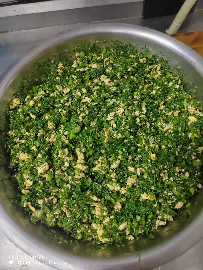 茴香饺子馅怎么做才好吃？-图1