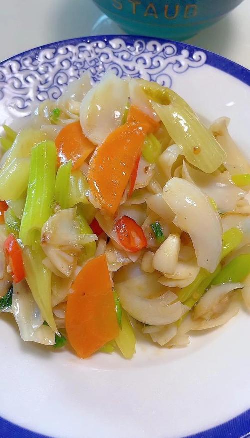 素西芹怎么做？家常做法有哪些？-图2