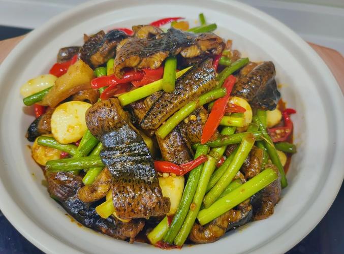 宝宝吃黄鳝，怎么做才安全又营养？-图1