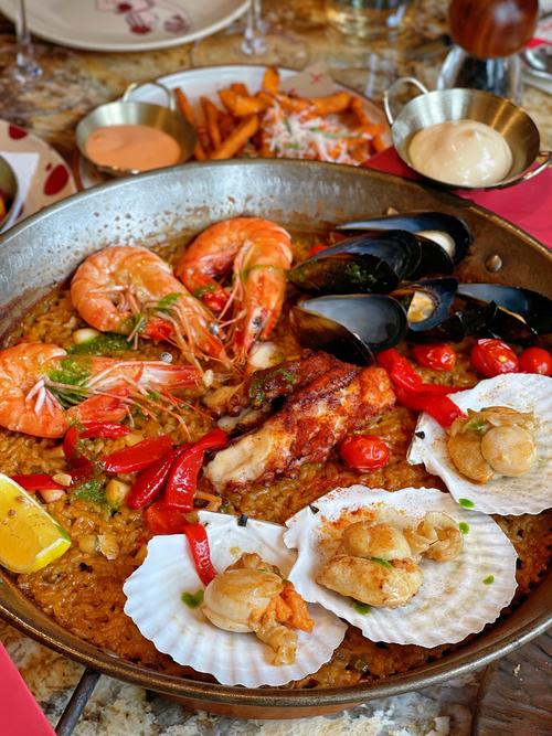 西班牙海鲜饭为何叫海鲜饭？-图1