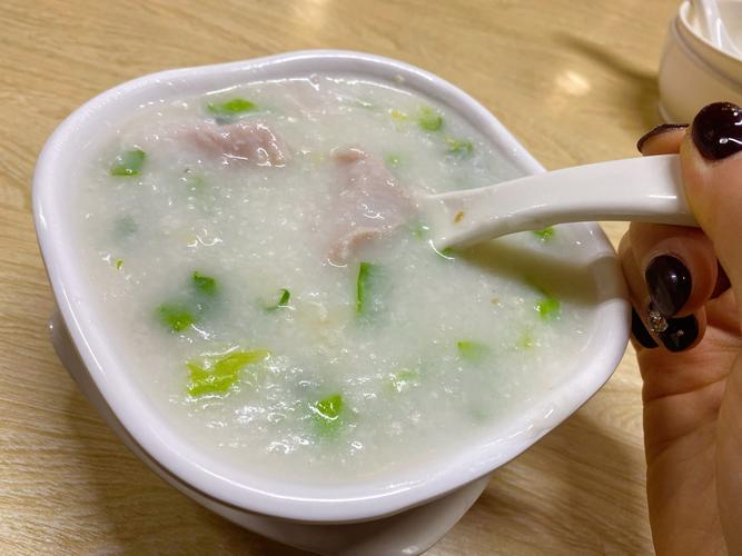 宝宝能吃猪肝瘦肉粥吗？-图2