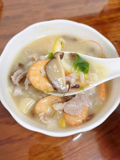 海鲜粥选哪些海鲜最鲜？-图1