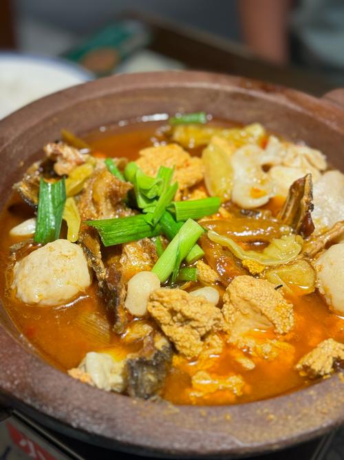 家常杂鱼锅的做法视频-图1