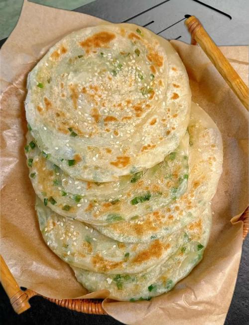 香酥葱油饼怎么做在家轻松做？-图1
