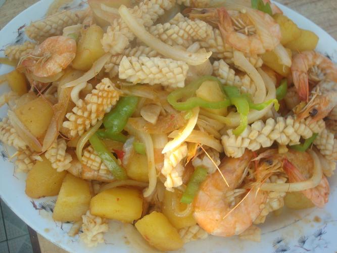 土豆海鲜同食会中毒吗？-图2