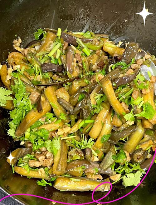 长茄子炒肉怎么做才入味？-图3