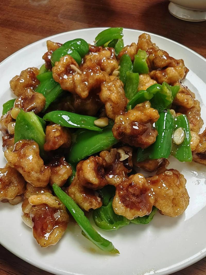 青椒段怎么做才下饭？-图1