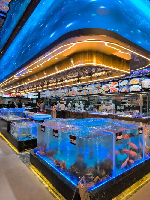 万达深蓝海鲜自助，为何人气这么旺？-图2