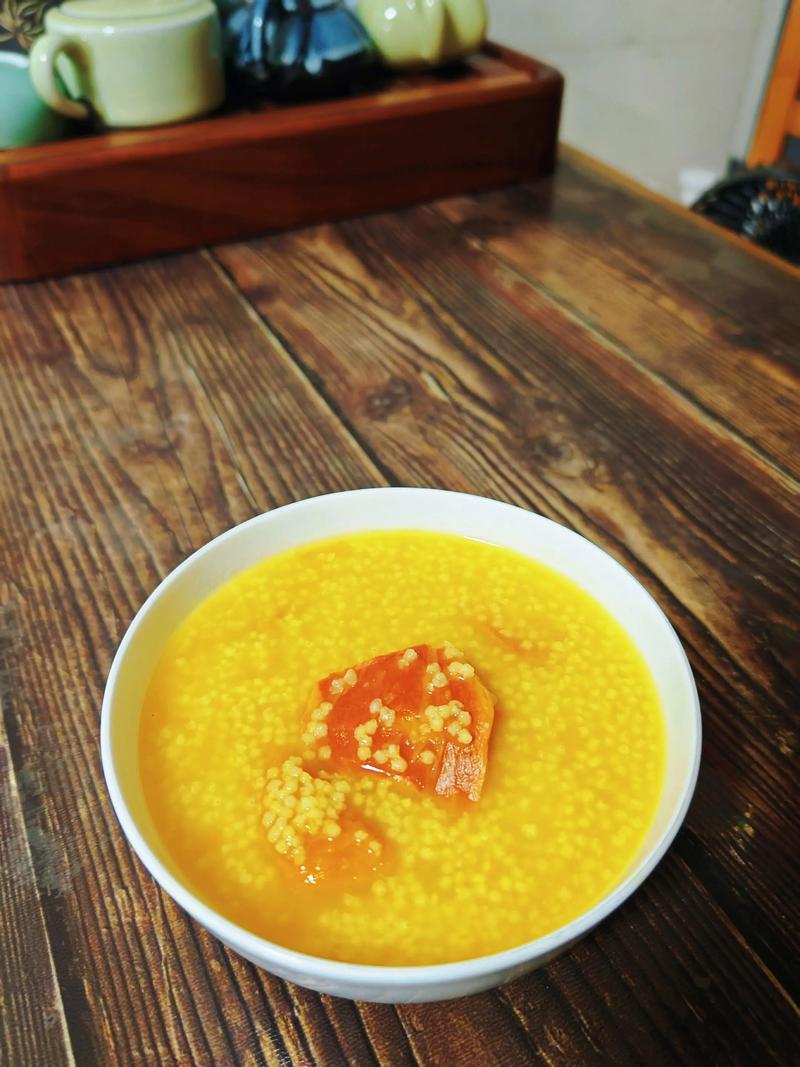 宝宝辅食胡萝卜南瓜粥怎么做？-图1