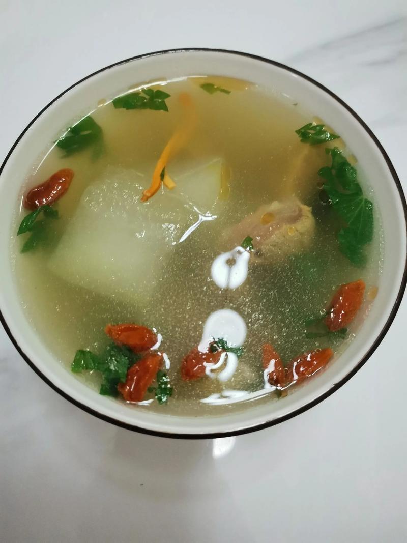 家常牛肉冬瓜汤怎么做？-图3