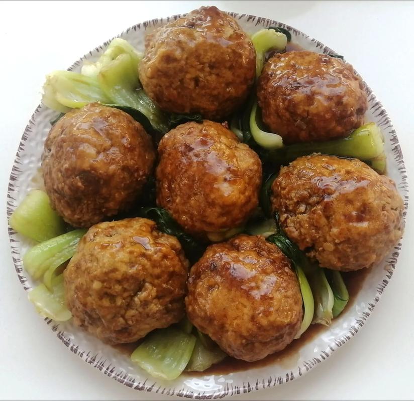 红烧肉丸子家常做法怎么做？-图3