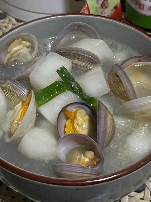 红萝卜和海鲜能同食吗？-图1