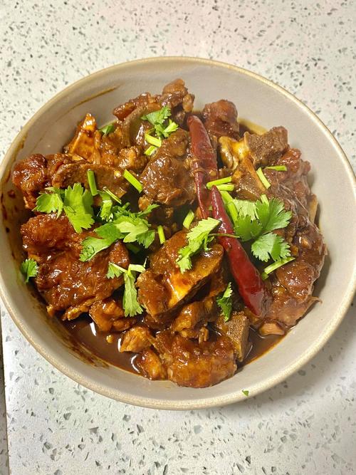 酱香排骨怎么做才够味？-图1