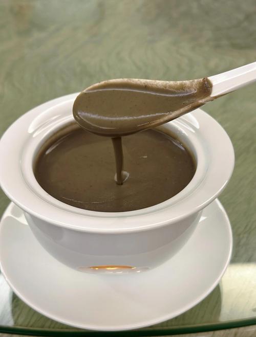 宝宝核桃黑芝麻糊辅食怎么做？-图1